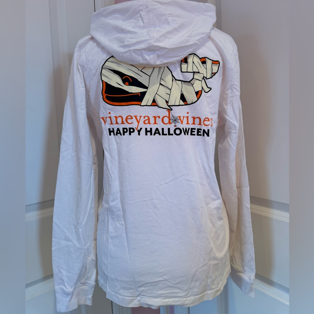 Vineyard Vines Halloween long sleeve hooded tshirt. Size S. - Picture 3 of 3